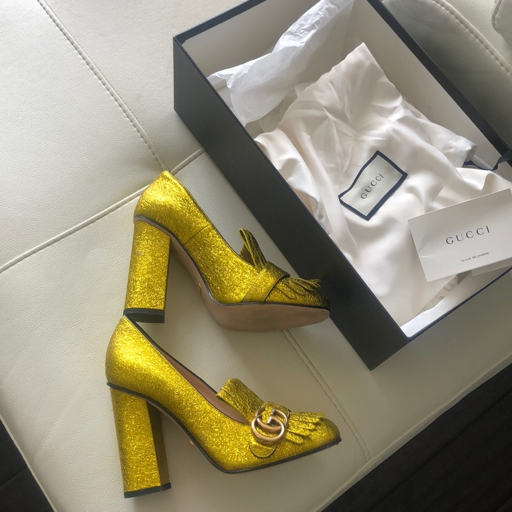 Gucci pumps